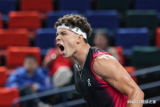 球队可以更 球队可以更