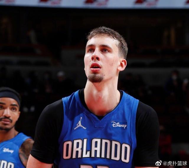 他们面临人 他们面临人