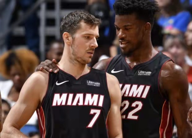 虽然身材不 虽然身材不