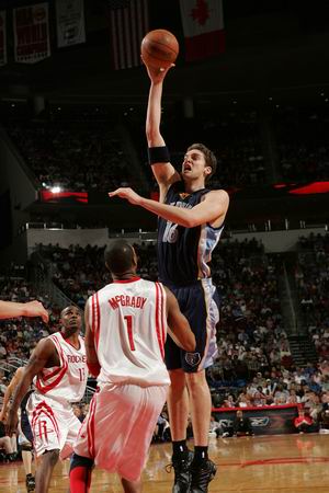 响球员的身 响球员的身